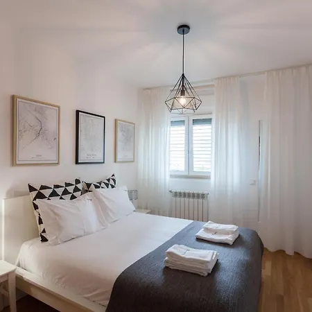Flh Expo Family Flat With Balcony * Lisboa